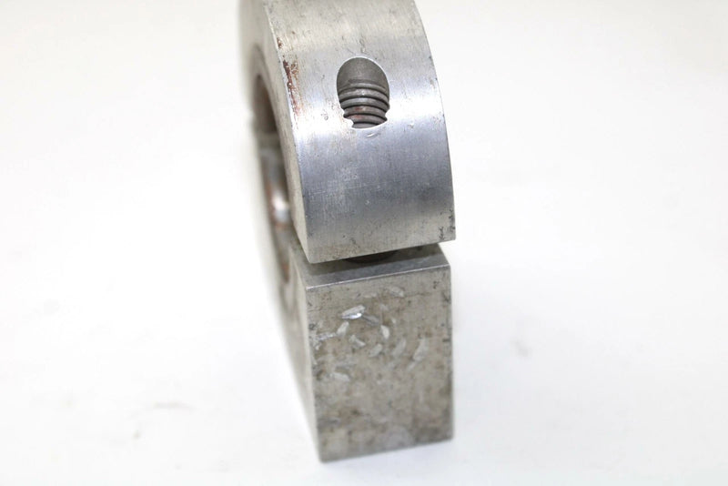98 Ski-doo Mach I OEM Pivot Arm Block 233201414 SS119