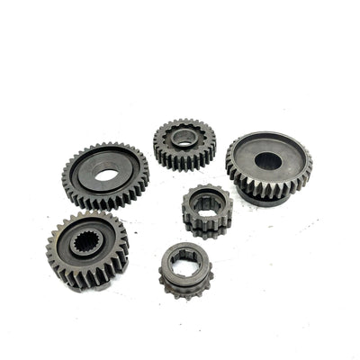 03 Bombardier Traxter 500 4x4 Auto OEM Rear Output Shaft Gear Set 711220497 AB15