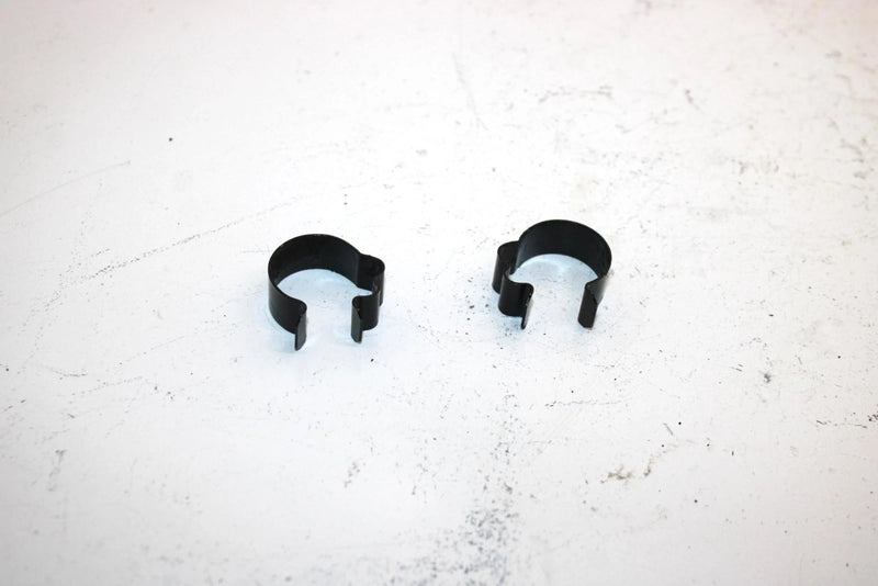 90 Polaris 650 Oem Clip Pair 7080278 Q2939
