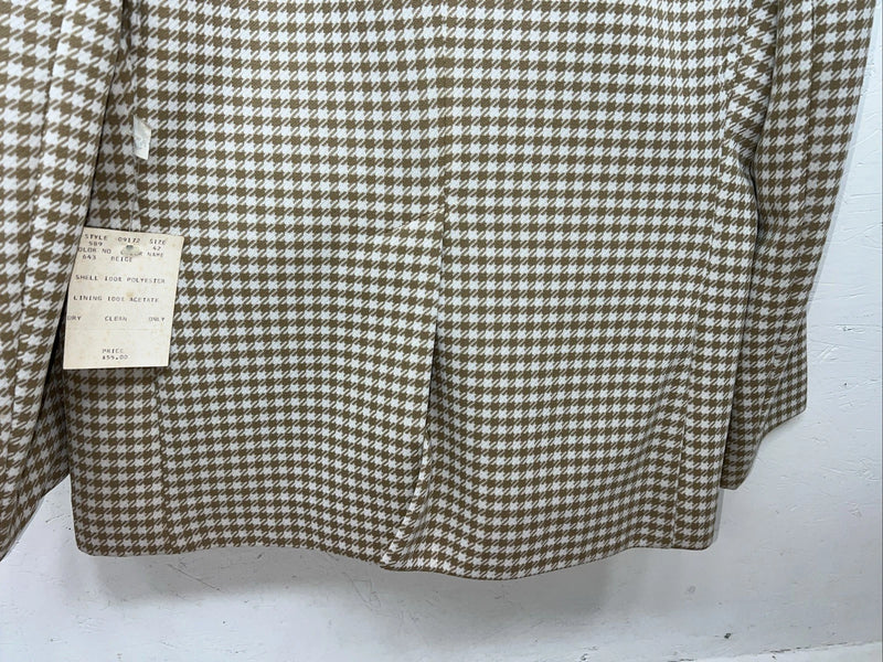 New Men’s Pioneer Wear Tan Plaid Suit Jacket 42 #589 V-604