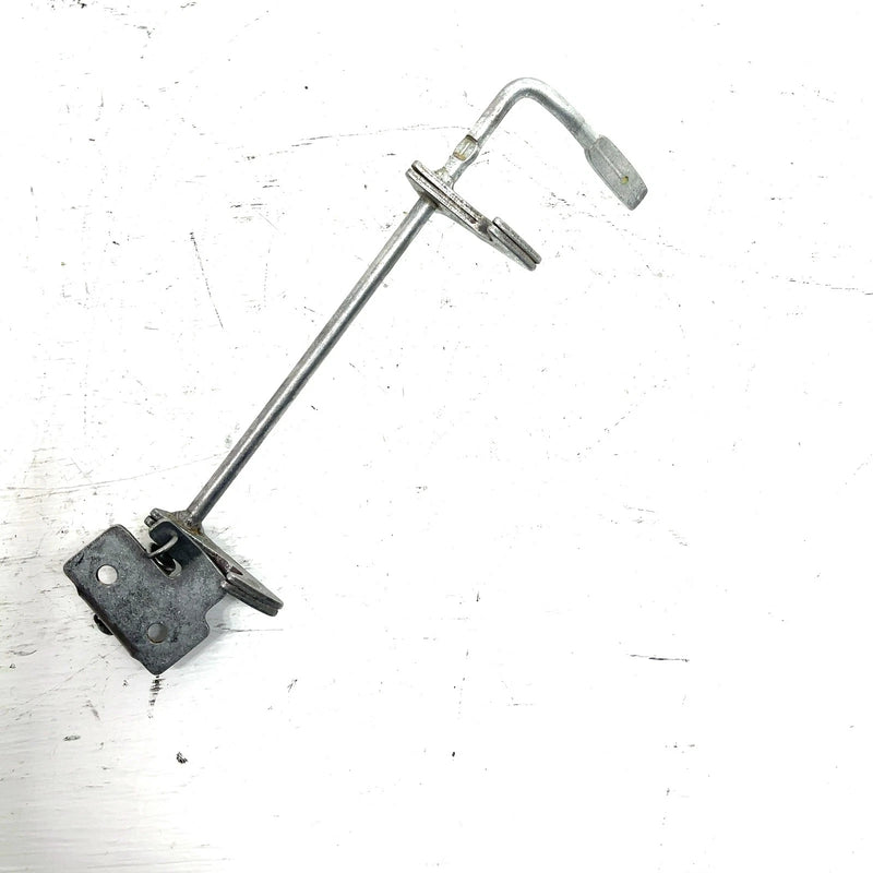 84-87 Suzuki Quadrunner 185 LT185 2x4 OEM Seat Latch 45210-24301 AS39