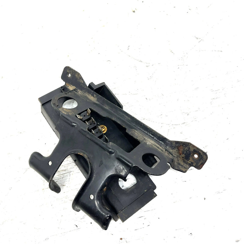 93 Polaris Trail Boss 250 4X4 OEM Ignition Panel W/Bracket 5220965-067 AP231