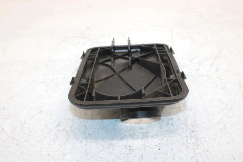 2004 Yamaha  Bruin 350 Oem Airbox Lid Cover 5UH-E4412-00-00 AY24
