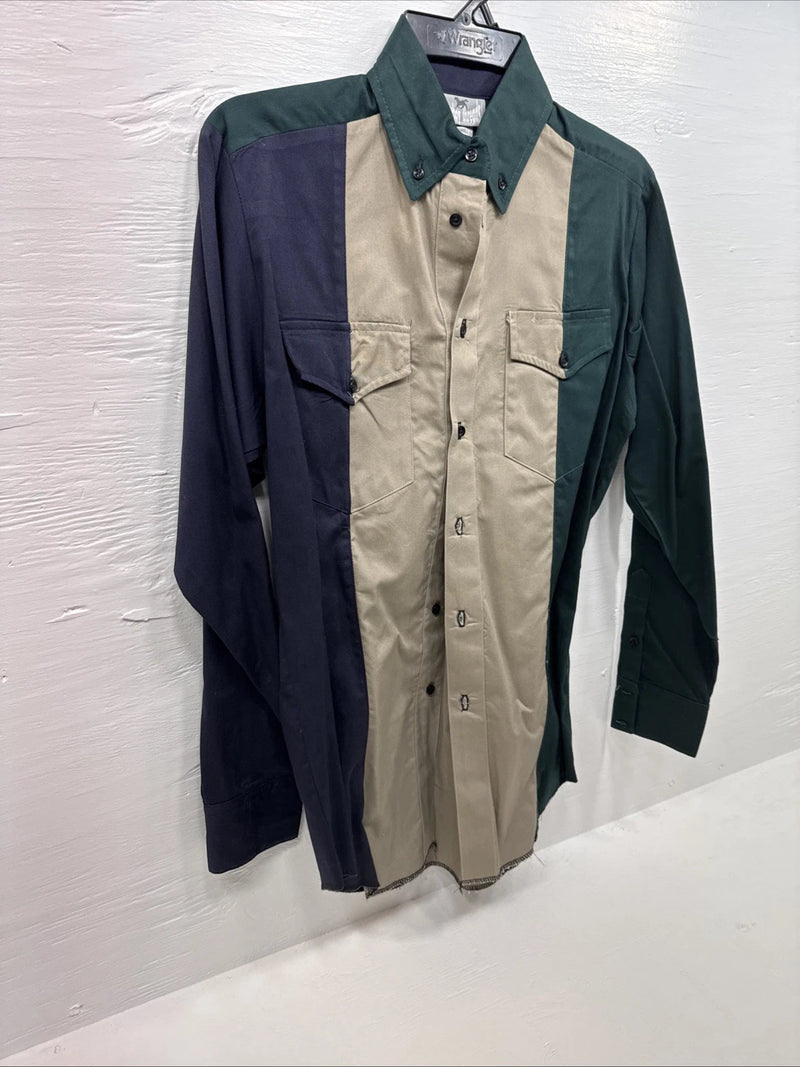 New Men’s Cowboy Threads Multiple long sleeve button up small B-78