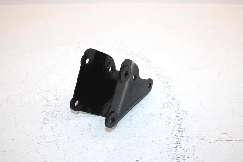 1987 Honda Atc 90a Oem Front Engine Mount Hanger 50121-942-000 AH57