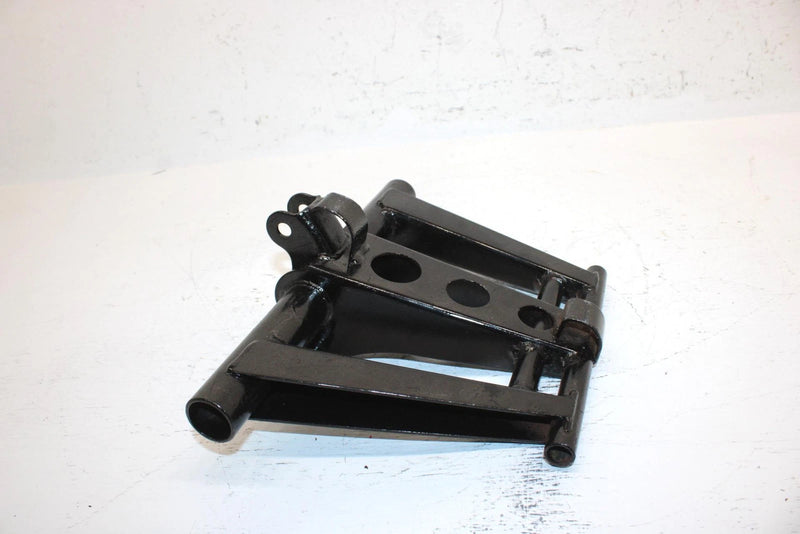 1994 Yamaha Vmax 600 Oem Rear Torque Arm 8AV-47332-01-00 SY25