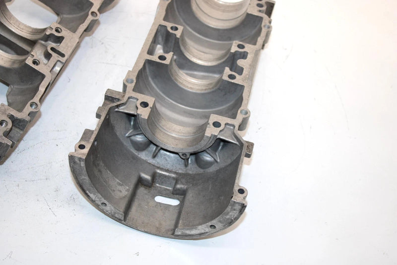 96 Ski-doo Mach 1 Oem Crankcase Assy 420887515 SSS1