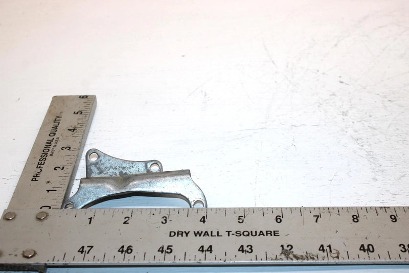 1986 Yamaha  Moto 4 Oem Starter Motor Bracket 24W-81823-00-00 AY7