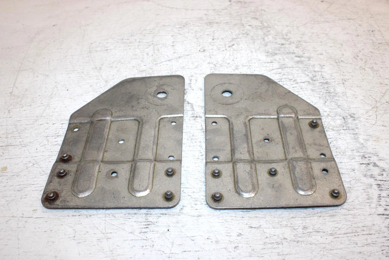 1997 Yamaha Vmax Sx 700 Triple Oem Skid Mount Bracket Set 8CR-21950-06-00 SY10