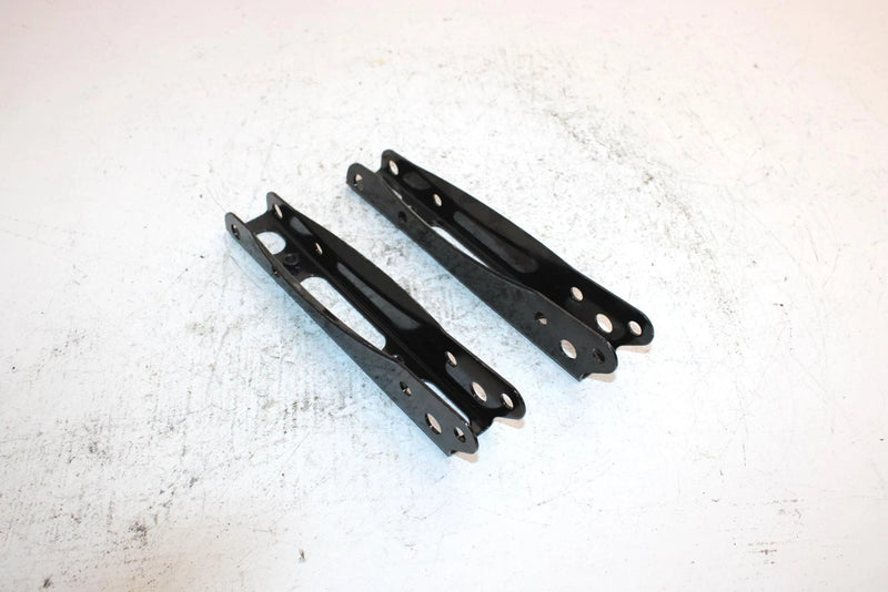 2004 Honda Fourtrax Foreman Rubicon Oem Foot Peg Bracket Pair 50611-HN8-000 AH5