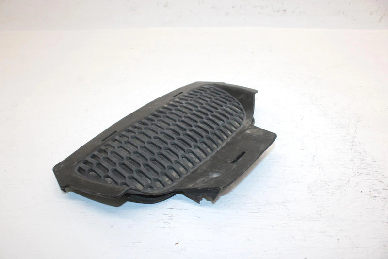 2002 Ski-doo Mxz 500 Oem Center Hood Vent Grille 517302026 SS16