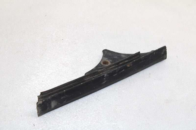 97 Polaris Xplorer 400l Oem Chain Guide 5430776 5430952 Q1617