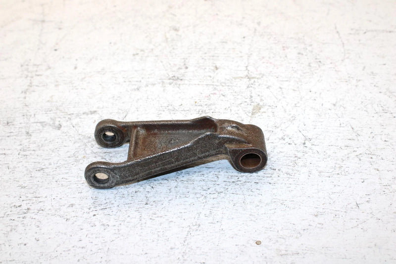 1989 Yamaha Phazer Oem Lower Left Spinle Arm 8V0-2382F-02-00 SY13