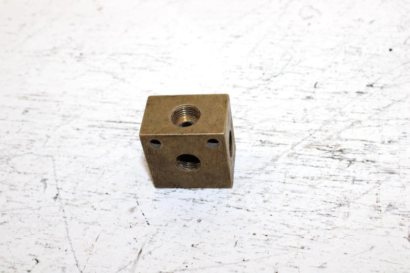 1997 Polaris Sport 400l Oem Brake Tee Fitting 7052103 AP214