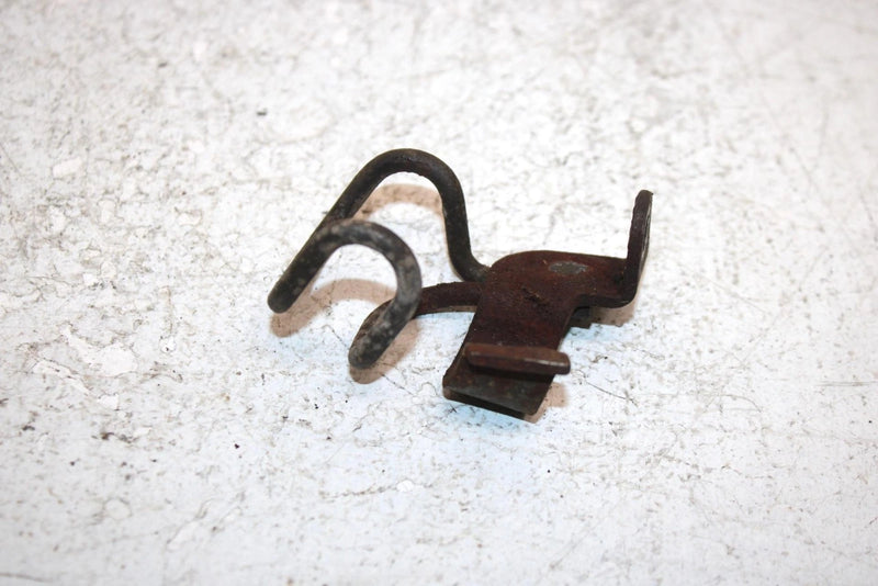 1997 Suzuki King Quad 300 4x4 Oem Lower Brake Line Clamp 59270-39D00 AS11