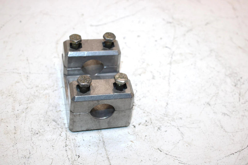 07 Arctic Cat Crossfire 800 Efi Oem Handebar Mount 0605-506 0605-507 Q2173