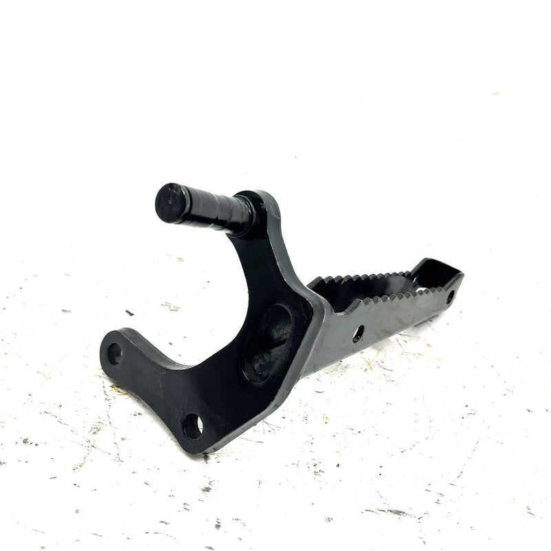 2002 Yamaha Big Bear 400 YFM400 OEM Left Footpeg 5FU-F7411-00-00 AY52