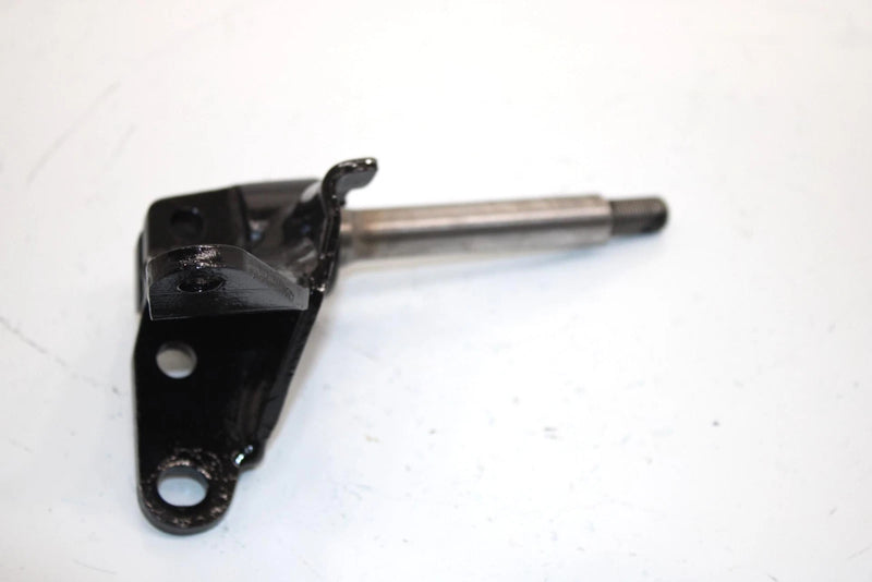 87 Polaris Trail Boss 250 2x4 Oem Left Steering Spindal 1821023 AP32