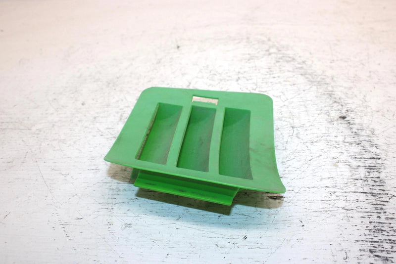 2002 Arctic Cat Z 570 Oem Right Intake Vent 2606-372 SA20