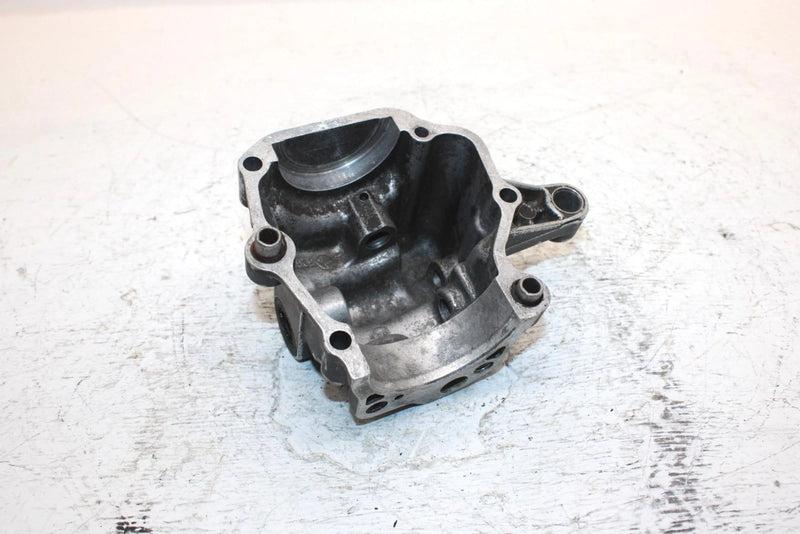 1990 Yamaha  Moto 4 Oem Middle Gear Cover 52G-15100-00-00 AY5