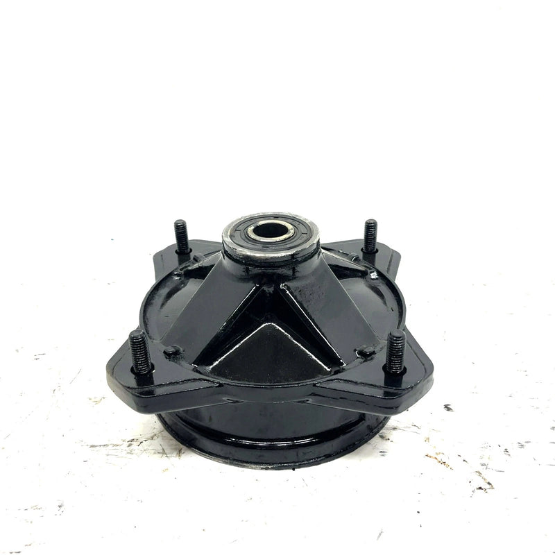 85-86 Polaris Trail Boss 250R OEM Front Wheel Hub 1525038 AP195