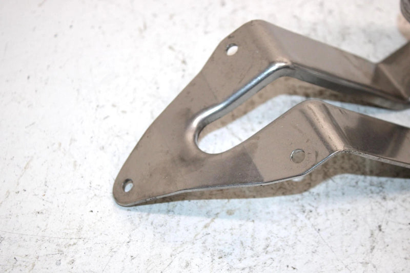 1990 Kawasaki 650 Ts Oem Hatch Cover Hinge 11046-3838 JK8