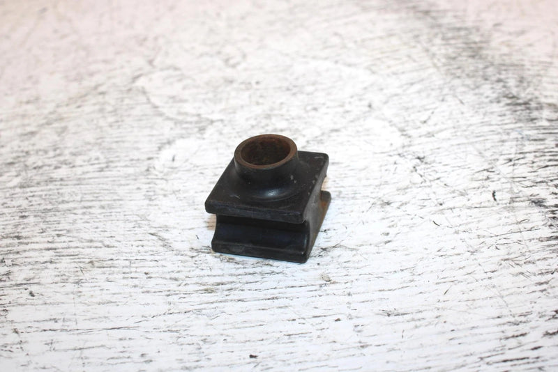 1997 Yamaha Venture Tr Oem Suspension Hook 85K-47447-01-00 SY15