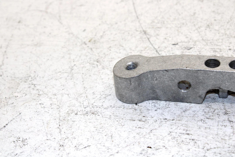 2013 Polaris 600 Rush Pro Oem Right Engine Mount Bracket 5137948 SP30