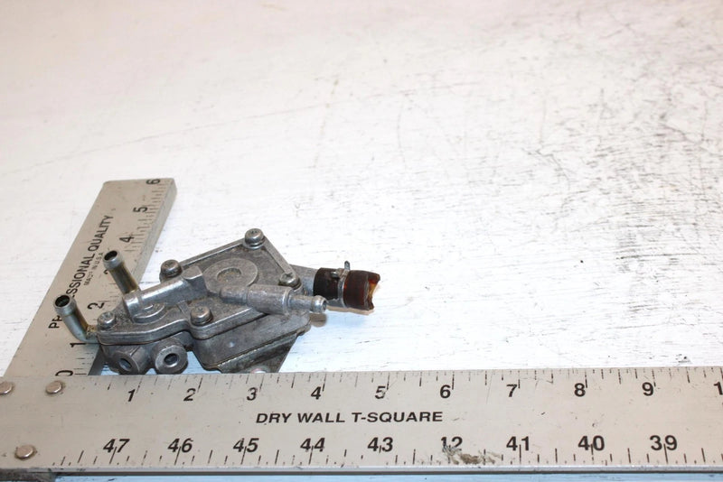 1998 Ski-doo Mxz 670 Oem Fuel Gas Pump 403801200 SS17