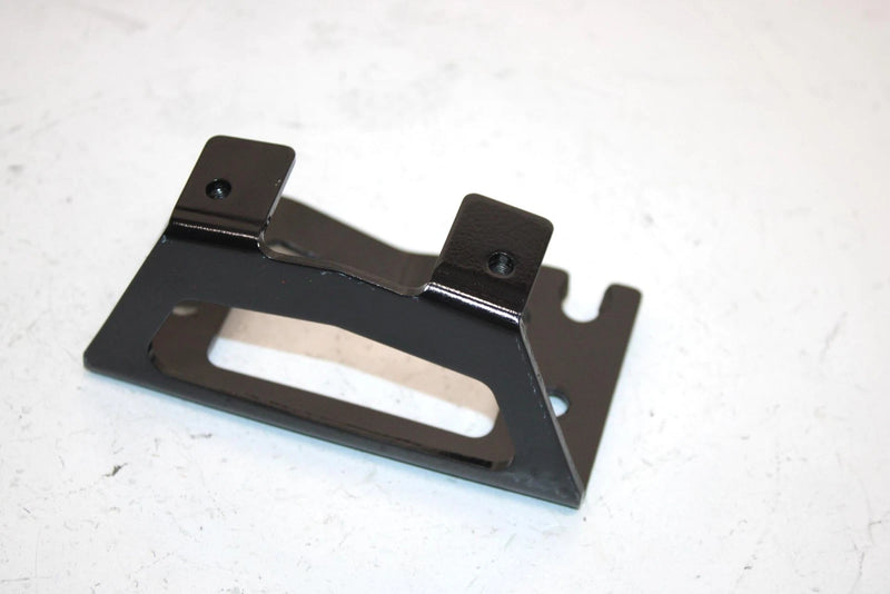 05 Polaris Phoenix 200 Oem Handlebar Cover Bracket 0452695 AP35
