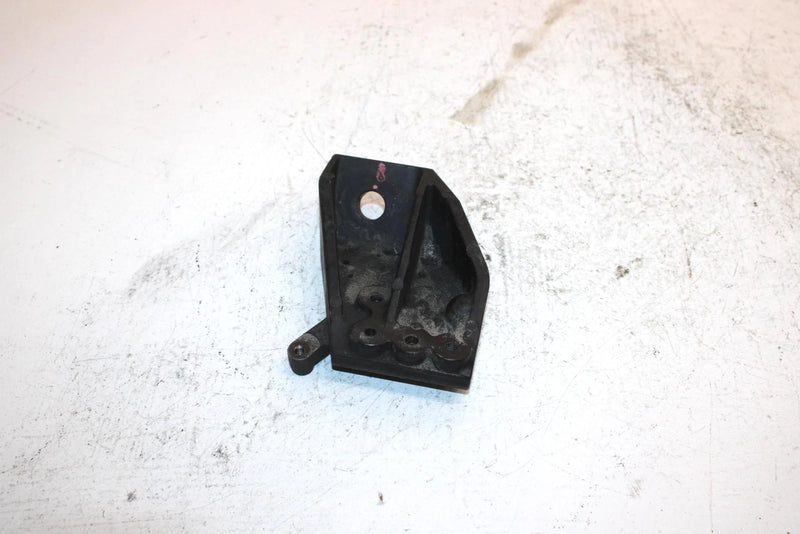 1998 Yamaha Waverunner Gp800 Oem Rear Upper Engine Mount 66E-21425-01-8P JY9
