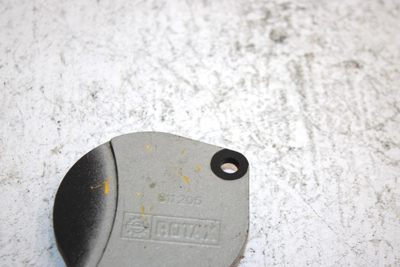 2003 Sea-doo Rx Di 951 Oem Balancer Shaft Bearing Cover 420811205 JS41