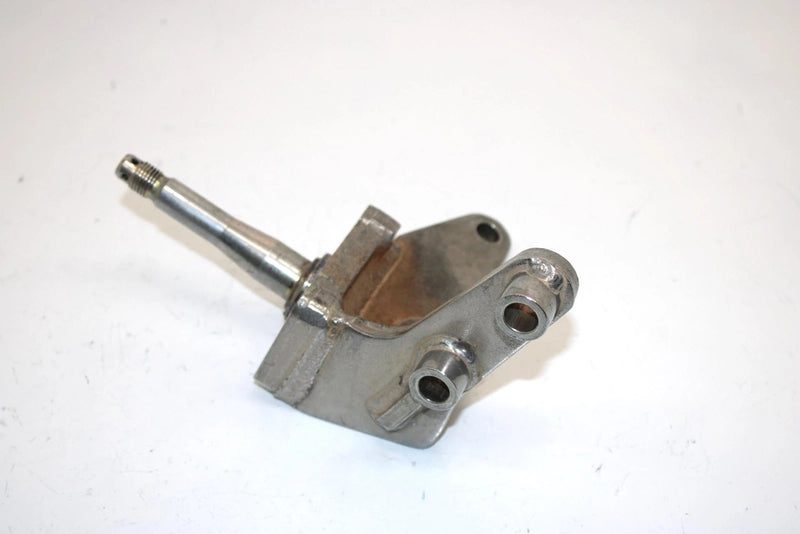96 YamahaTimberwolf250 2wd Oem Front Right Steering Knuckle 4KD-23502-00-00 AY45