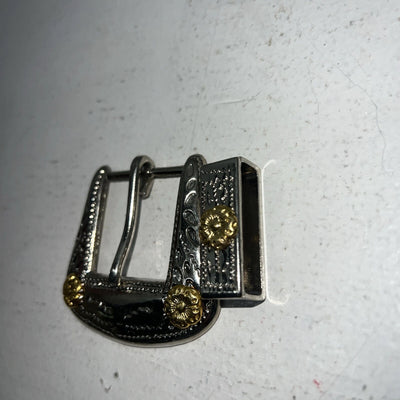 New Women’s Gold Silver Belt Loop And Buckle. 050586 A-127