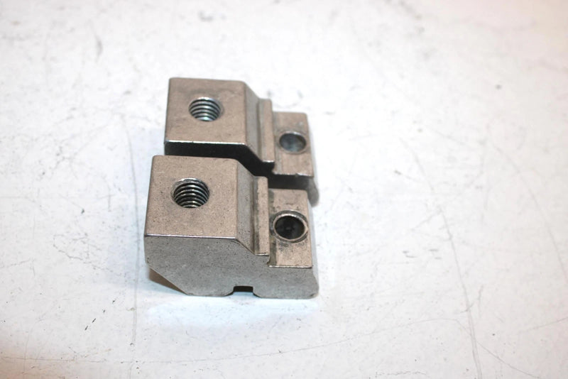 94 Polaris 500 Efi Oem Bogie Wheel Bracket (Pair) 5130570 Q5587