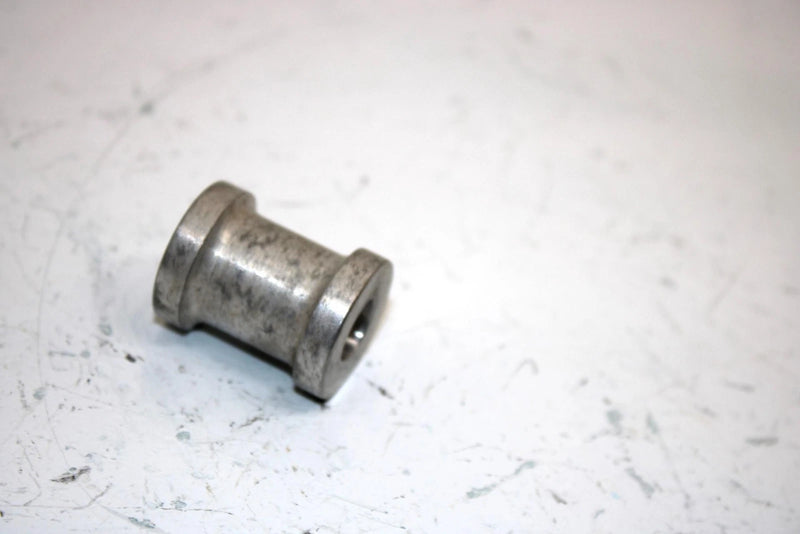 00 Suzuki Quadmaster  Lta500f  Oem Engine Spacer 11611-09F50 AS6