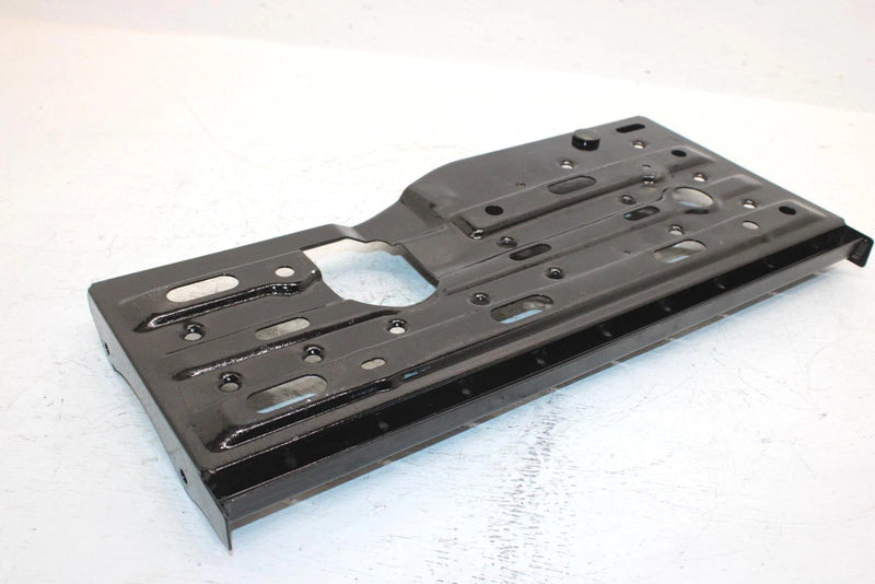 1998 Yamaha  Grizzly Oem Right Side Footrest 4WV-27488-00-00 AY49