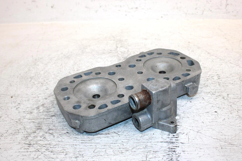 1995 Polaris 440 L/c Oem Cylinder Head 3084610 SP33