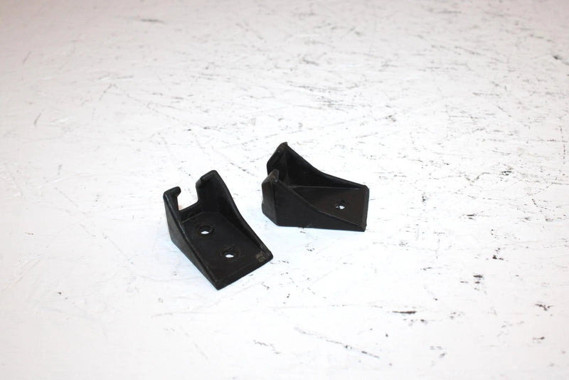 90 Arctic Cat Tigre Ext Mountain Cat Oem Hood Latch Cup Pair 0115-307 SA49