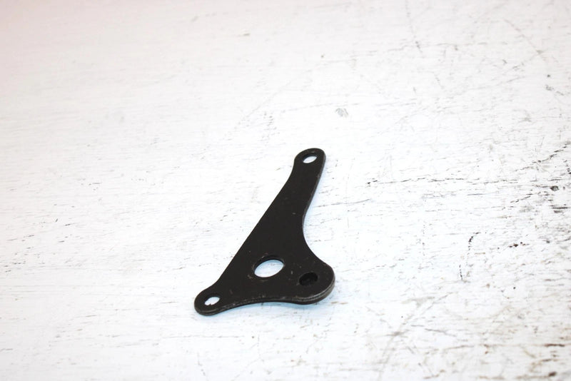 1998 Yamaha  Grizzly Oem Rigth Footrest Cover  Bracket  4WV-15771-00-00 AY49