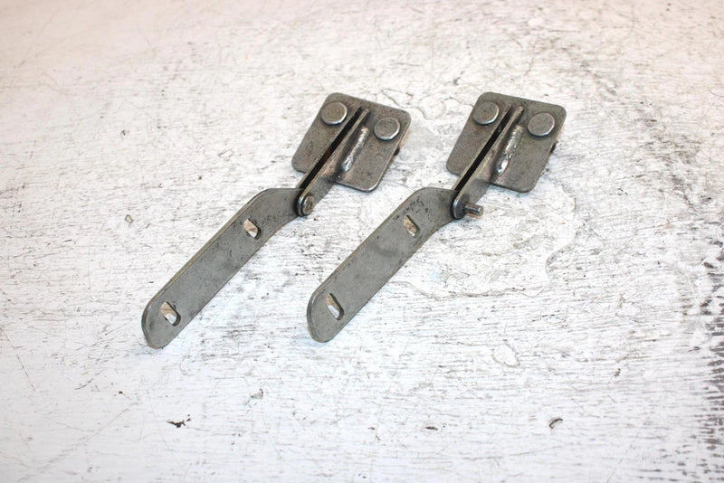 1996 Ski-doo Mxz 440 Oem Hood Hinge Pair 517261000 SS13