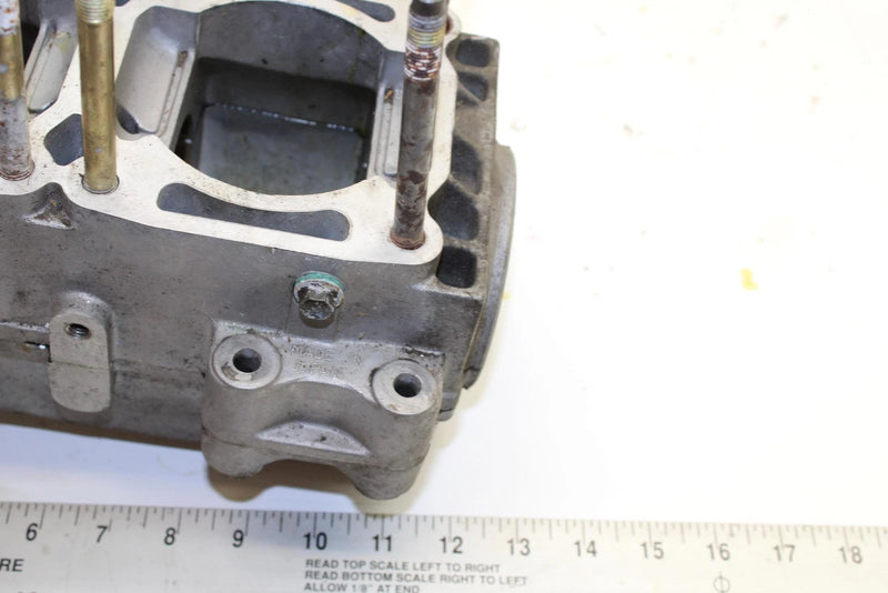 1996 Yamaha Vmax 600 Oem Crankcase 8AB-15100-01-00 SY83