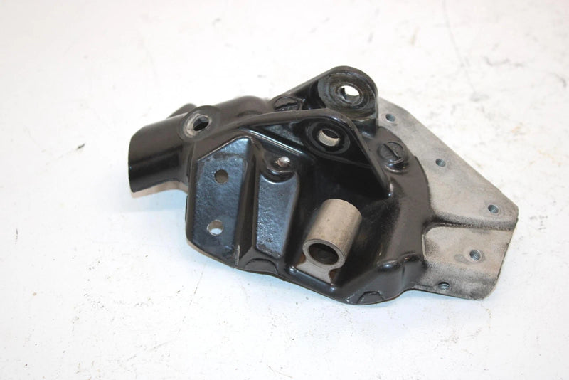 12 Arctic Cat M1100 Turbo Sno Pro 162 Oem Upper Right Shock Mount 1707-668 SA8
