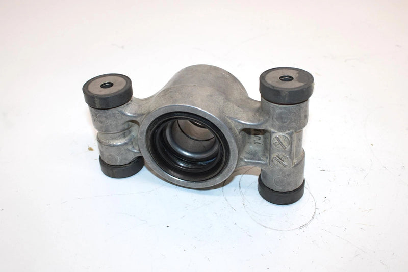 18 Suzuki King Quad 500 Oem Rear Suspension Knuckle 61600-31830 AS3
