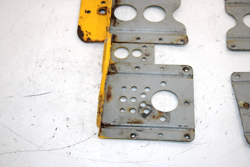 99 Ski-doo Mxz 670 Ho Oem Rear Bracket RH,LH (Set) 518321535 SS9