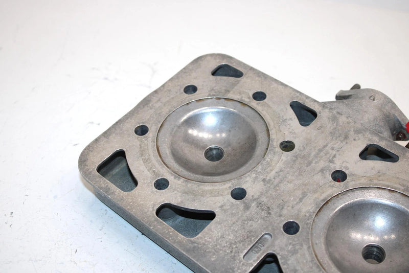 96 Ski-doo Formula Z 583 Oem Cylinder Head W/Sensor 420923053 SSS1