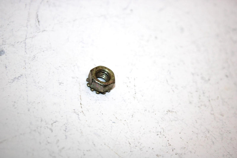 99 Arctic Cat Zr 700 Oem Guage Retainer Nut And Washer Set 0623-038 SA164