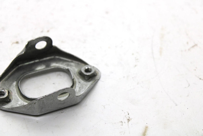 2007 Yamaha Attak Gt Oem Voltage Regulator Bracket 8FA-2128A-01-00 SY135