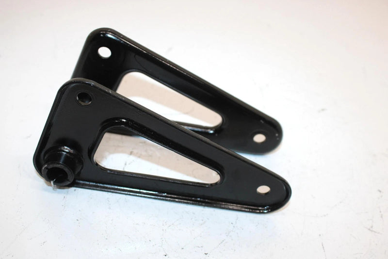 92 Yamaha Vmax 4 750 Vx750 Oem Bracket 6 89A-47464-00-00 SY22