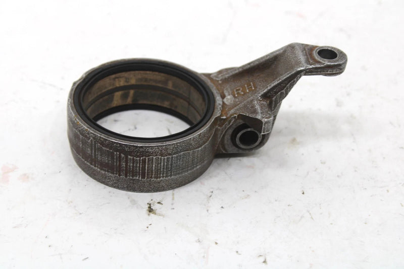 1989 Yamaha Ovation Oem Right Steering Bracket 81E-2377E-00-00 SY67